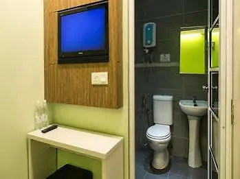 Oyo Rooms Sunway Pyramid Mall Petaling Jaya Hotel